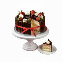 Kitkat Round Cake